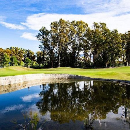 Apartamento Con Piscina Cerca Del Golf En Atalaya - Atalaya Del Golf 31 Estepona Eksteriør bilde