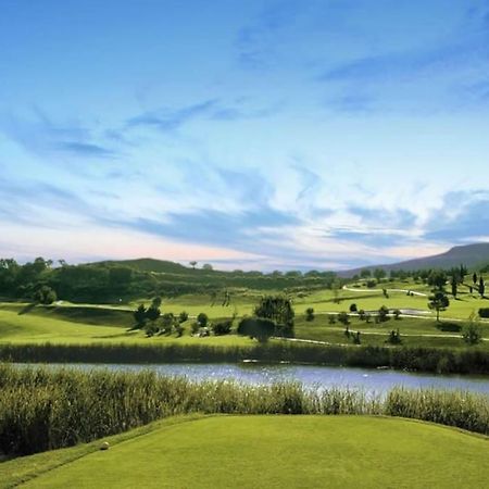 Apartamento Con Piscina Cerca Del Golf En Atalaya - Atalaya Del Golf 31 Estepona Eksteriør bilde