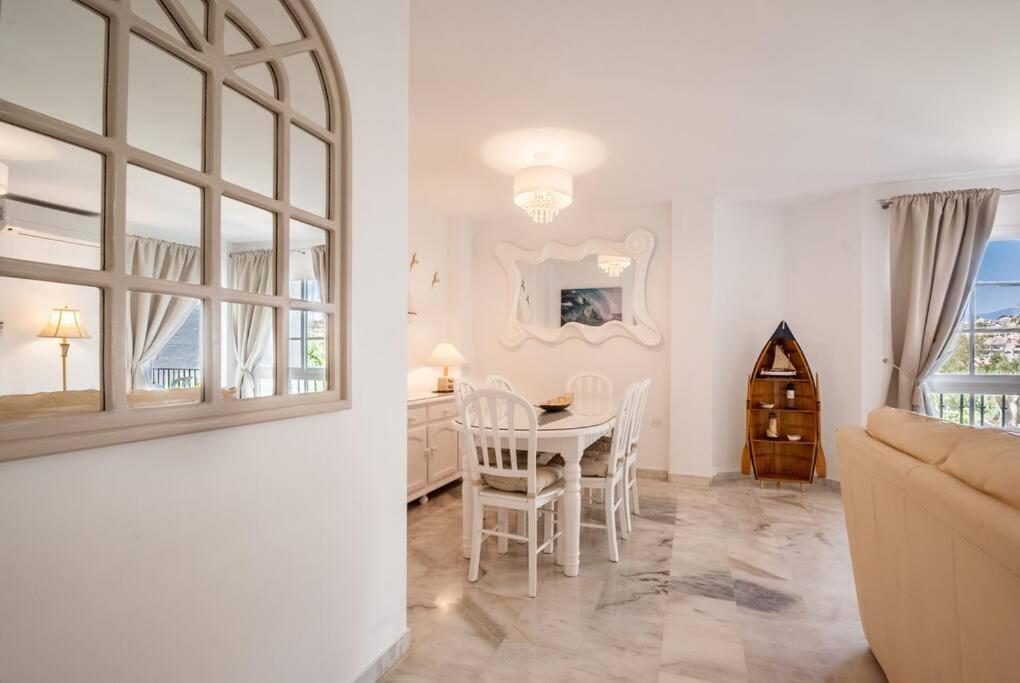 Apartamento Con Piscina Cerca Del Golf En Atalaya - Atalaya Del Golf 31 Estepona Eksteriør bilde